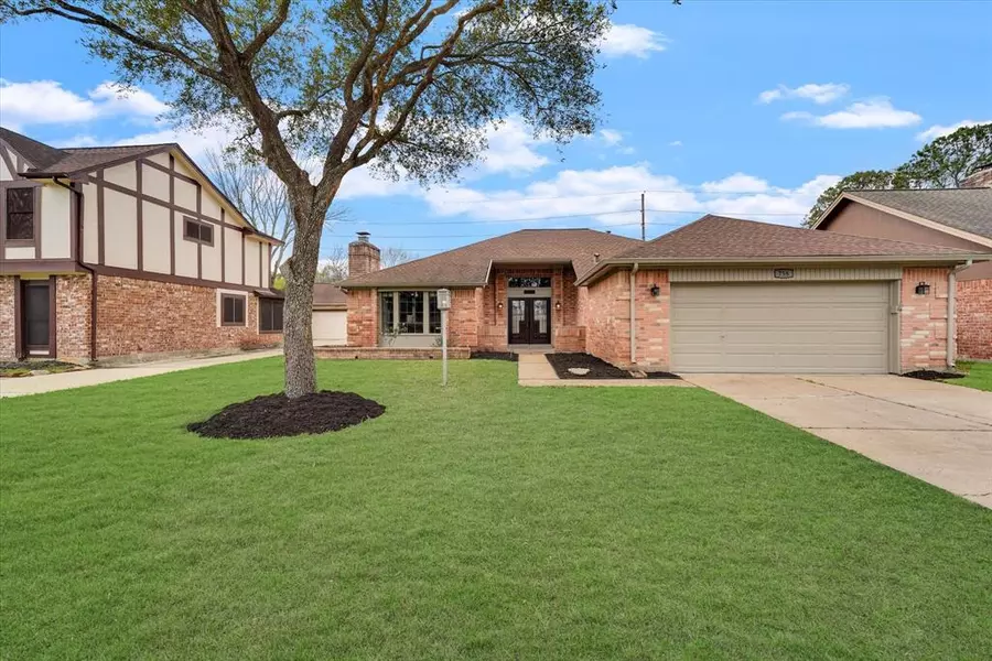 758 Rolling Mill DR, Sugar Land, TX 77498