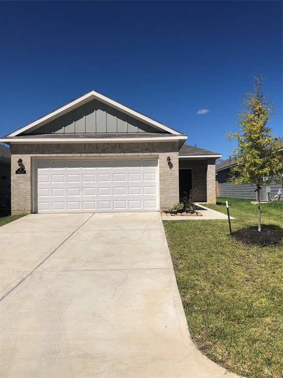 16719 Rover LN, Porter, TX 77365