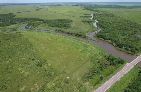 Anahuac, TX 77514,0 Fm-1985