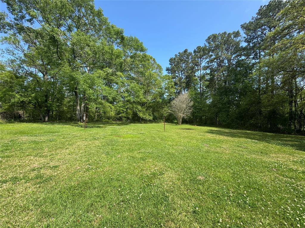 Cleveland, TX 77327,208 County Road 308