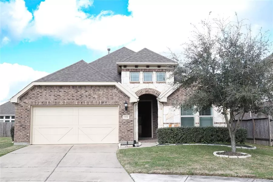 2814 Parkside Village LN, Pearland, TX 77581