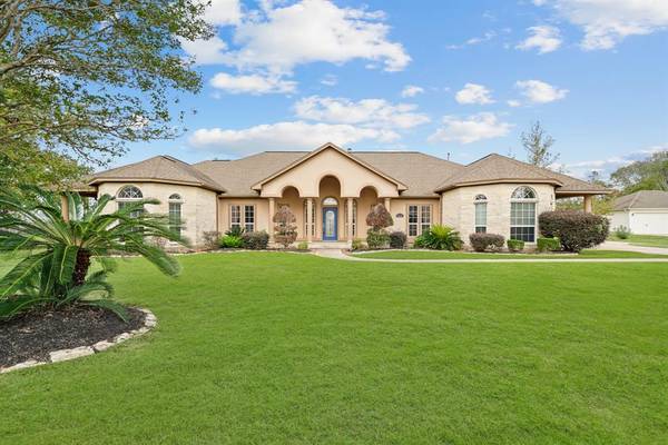 13211 Windy Oaks ST, Beach City, TX 77523