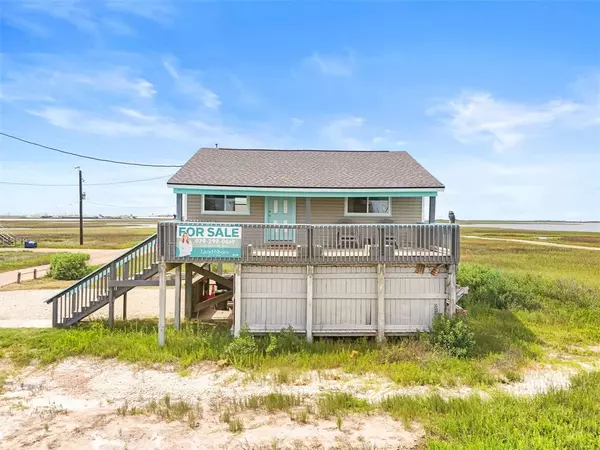 218 Detenbeck AVE,  Surfside Beach,  TX 77541