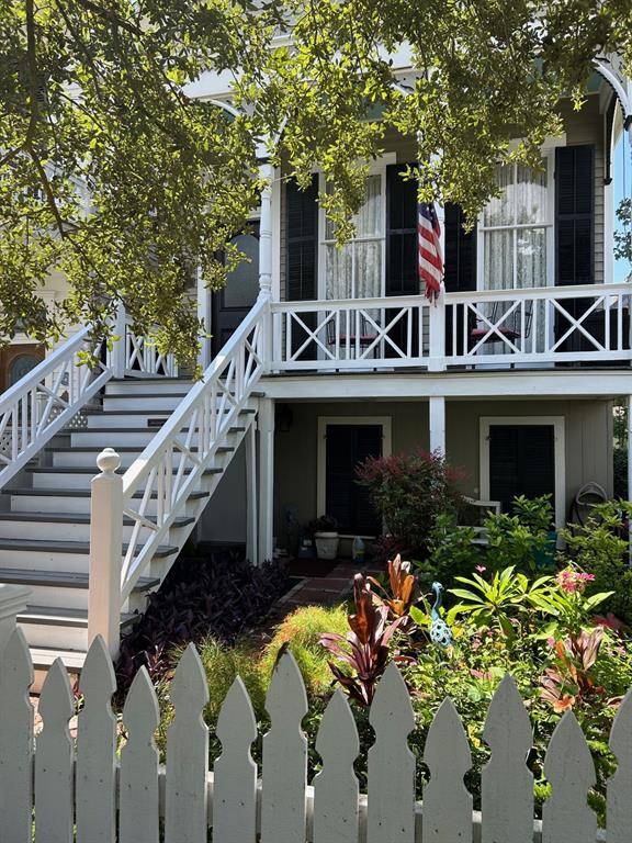 1721 Ball, Galveston, TX 77550