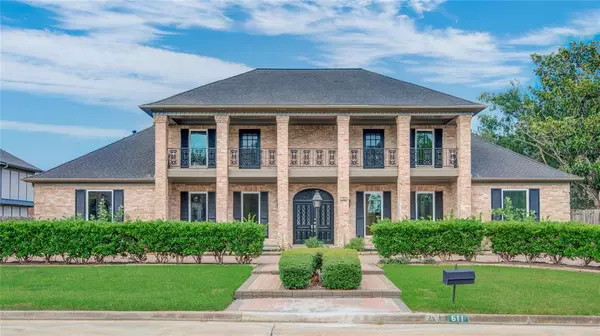 611 Sugar Creek BLVD,  Sugar Land,  TX 77478