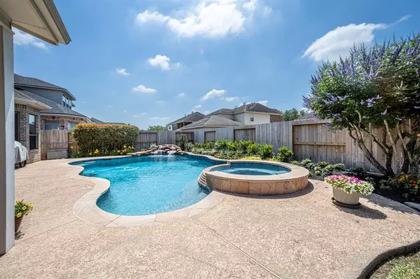 21611 W Winter Violet CT, Cypress, TX 77433