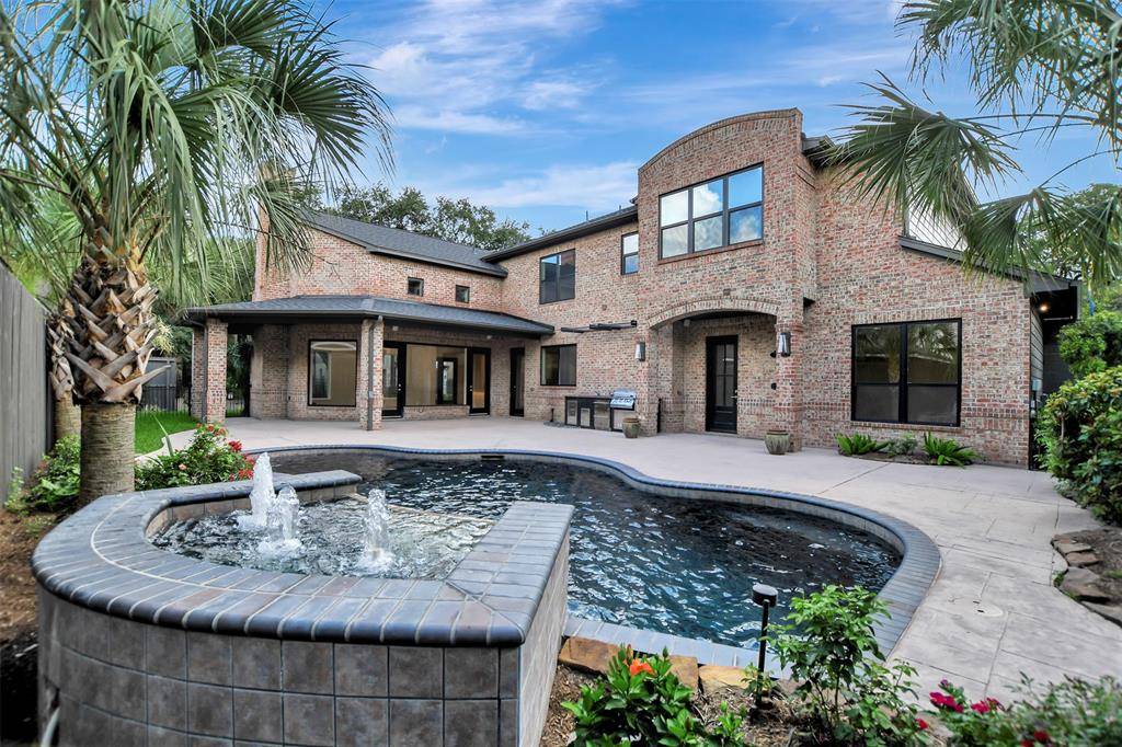 Houston, TX 77007,4316 Dickson ST