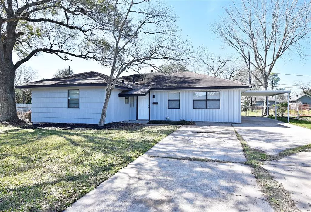 Houston, TX 77045,13926 Candleshade LN