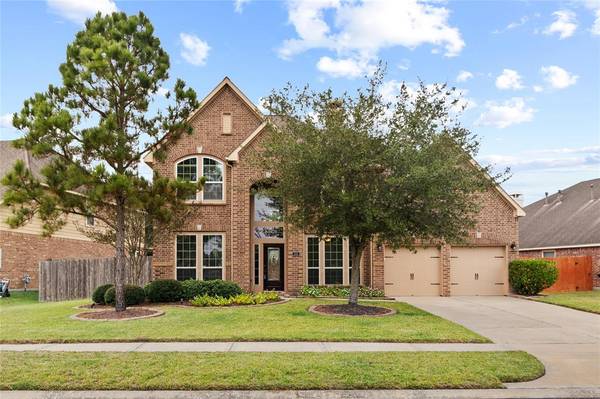 544 Kirkham LN, League City, TX 77573