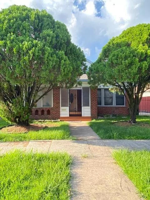 Houston, TX 77023,5019 Lindsay ST