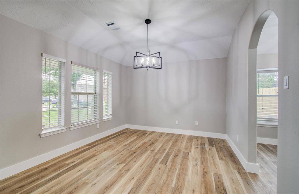 Baytown, TX 77523,8235 Sugar Cane DR