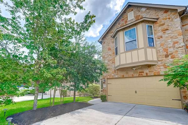 50 Cheswood Manor DR, The Woodlands, TX 77382