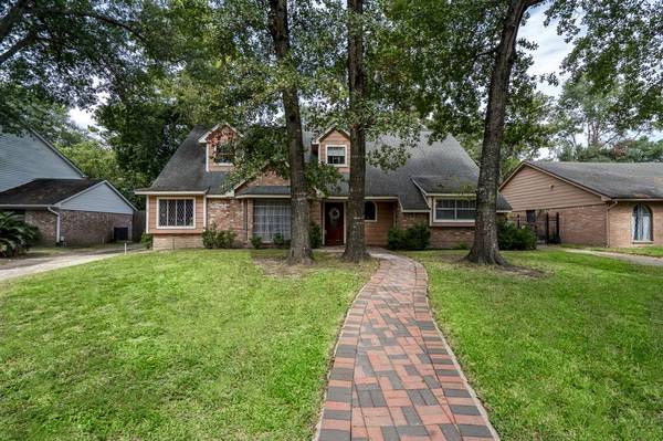 1014 Misty Lea LN, Houston, TX 77090