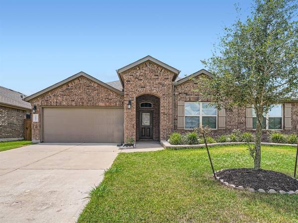 2606 Half Dome DR, Rosharon, TX 77583