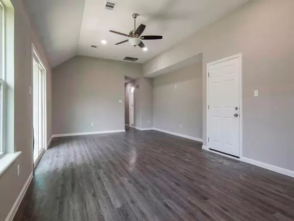 Spring, TX 77373,3111 Tree House Circle CIR