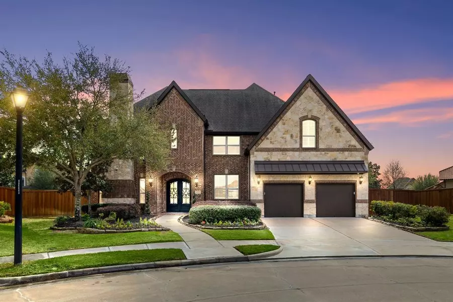 2111 Manor Creek LN, Katy, TX 77494