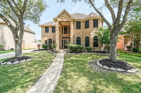 7319 Timberline DR, Pasadena, TX 77505