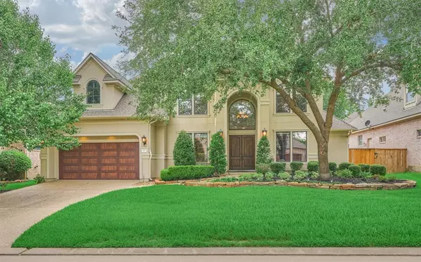 35 Silver Maple PL, The Woodlands, TX 77382