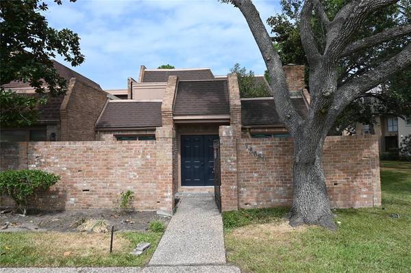 15686 Barkers Landing RD, Houston, TX 77079