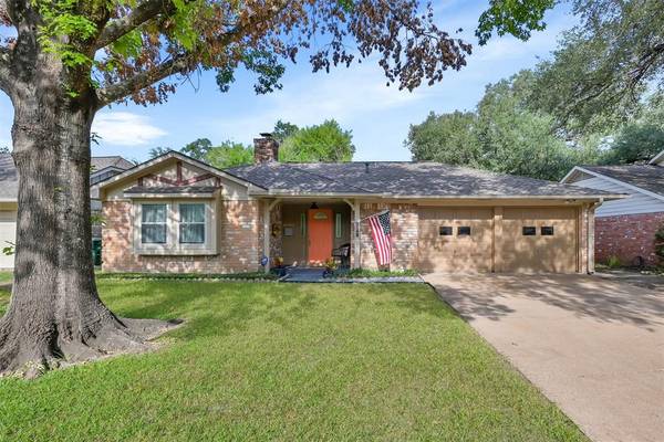 6011 Rena ST, Houston, TX 77092