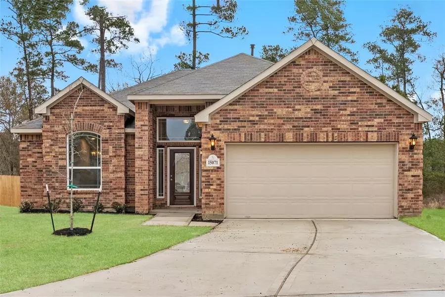 15071 Meadow Glen N, Conroe, TX 77306