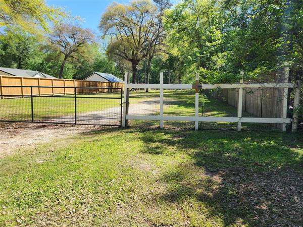 0 Idle Glen RD,  New Caney,  TX 77357