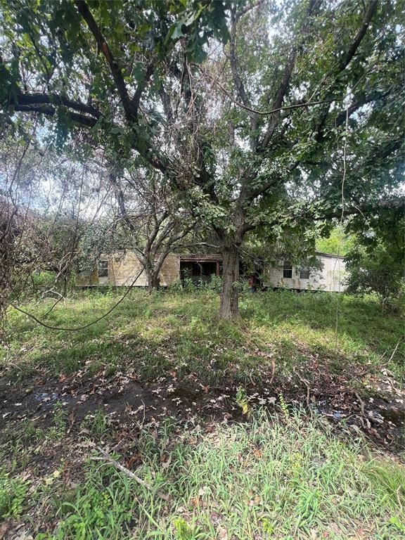 4107 County Road 424, Alvin, TX 77511