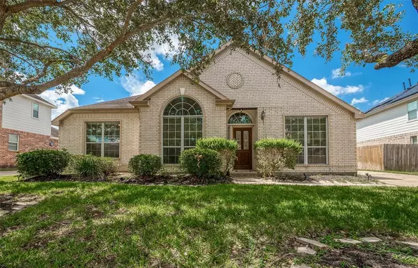 11410 Starlight Bay ST, Pearland, TX 77584