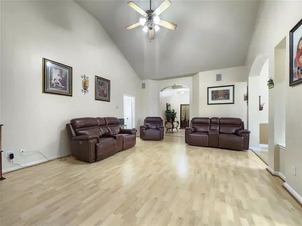 Houston, TX 77095,10938 Desert Springs CIR