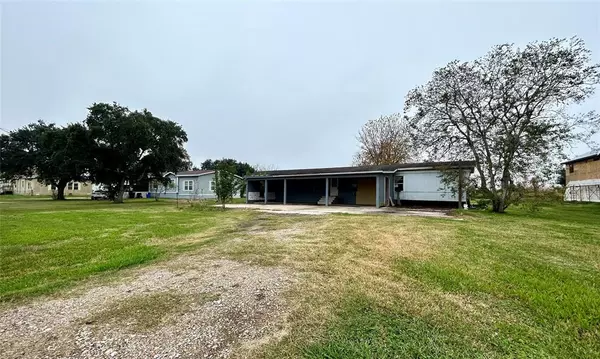 16906 Airline BND,  Rosharon,  TX 77583