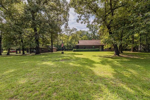 40518 Roundup Road RD, Magnolia, TX 77354