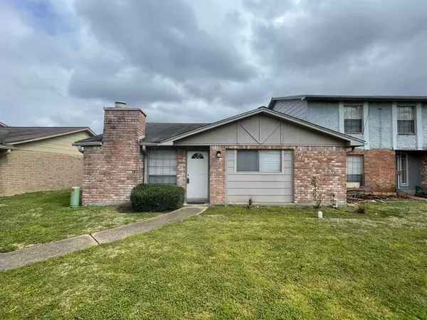 12861 High Star DR, Houston, TX 77072