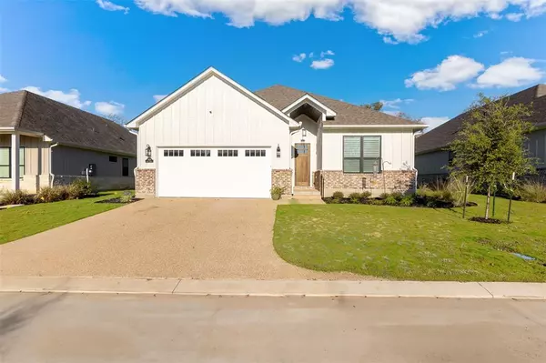 3010 Cadet CIR, Bryan, TX 77807