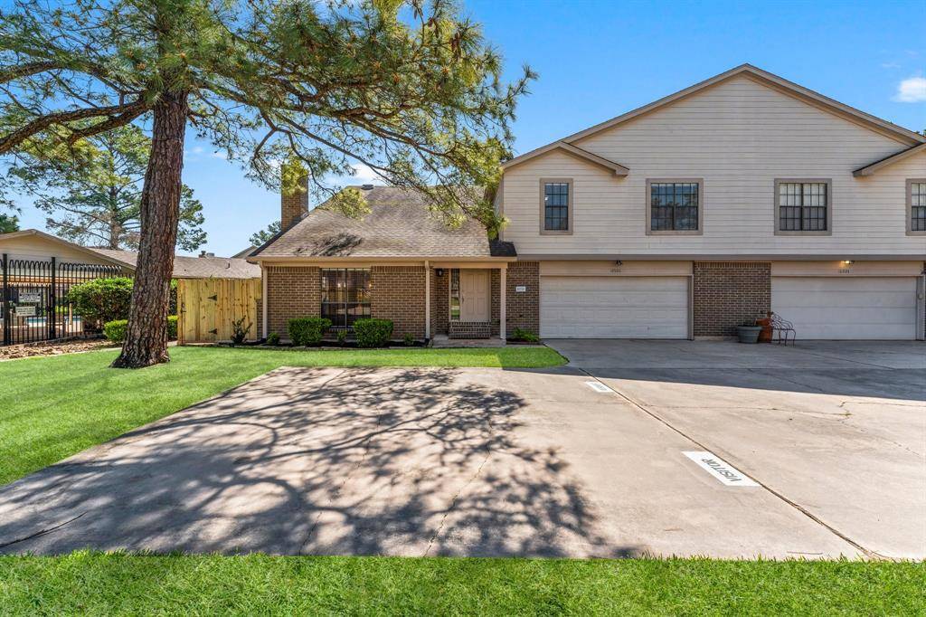 16926 Castleton Farms, Spring, TX 77379