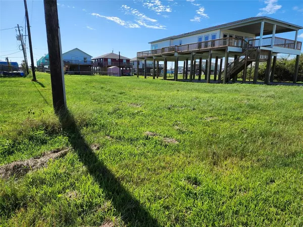 Surfside Beach, TX 77541,000 Texas ST