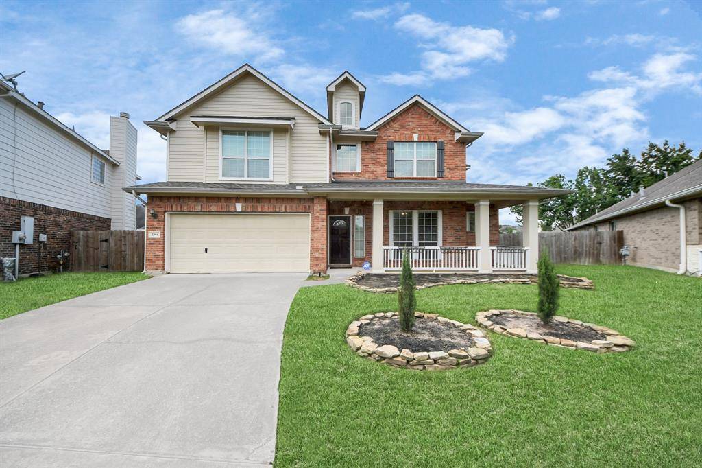 2304 Shadow Canyon CT, Pearland, TX 77584
