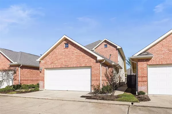 20906 Sunrise Pine View LN, Katy, TX 77450