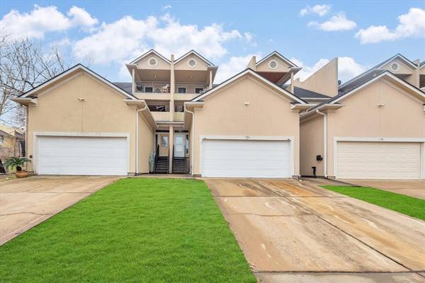 180 Capetown, Conroe, TX 77356