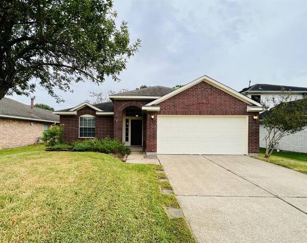 3513 Pawnee DR, La Porte, TX 77571