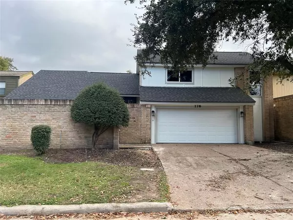 176 Old Bridge LK, Houston, TX 77069