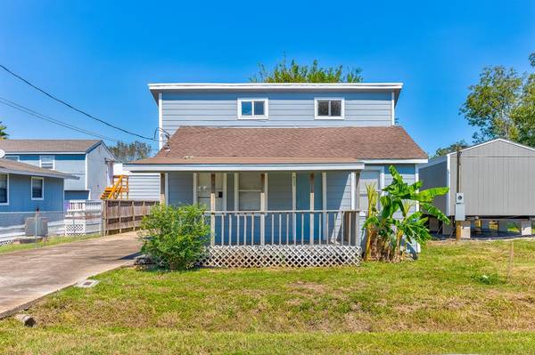 4111 Brown ST, Bacliff, TX 77518