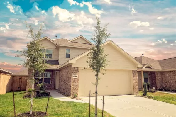 4134 Saw Mill Peak LN, Baytown, TX 77521