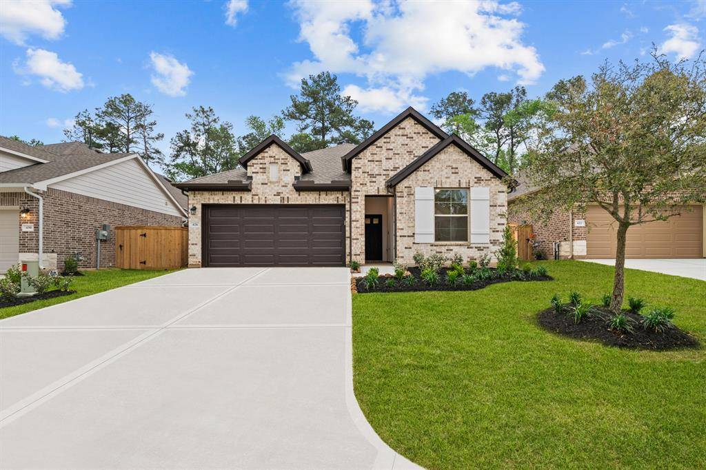 426 Embden Rim DR, Willis, TX 77318