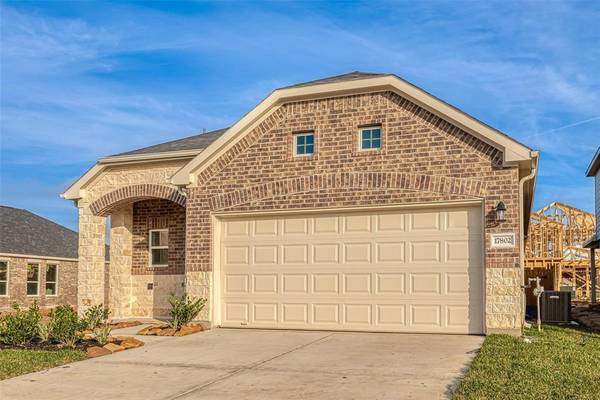 17710 Hattusas LN, Tomball, TX 77377