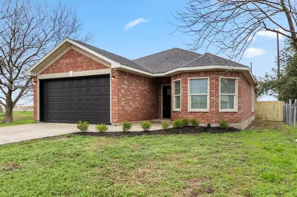 2223 W Osage DR, Baytown, TX 77523