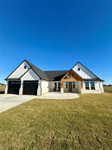 608 Angus TRL, Angleton, TX 77515