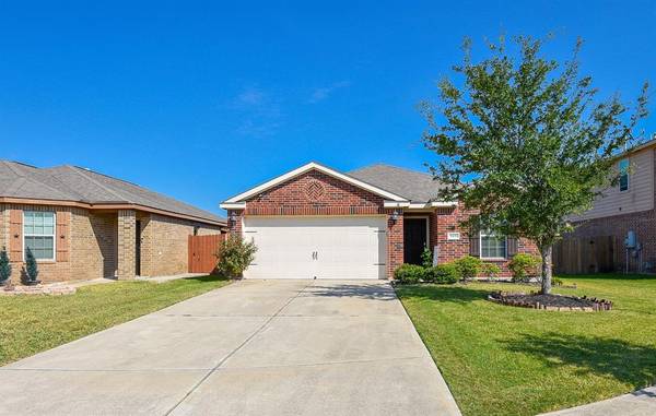 9435 Turquoise Meadow LN, Rosharon, TX 77583