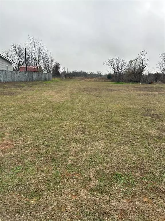 Hearne, TX 77859,00 Crennan LN