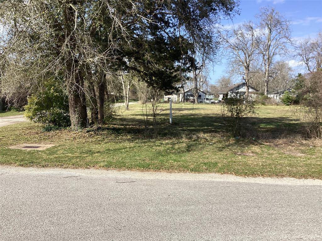 2622 Rosalee ST, La Marque, TX 77568