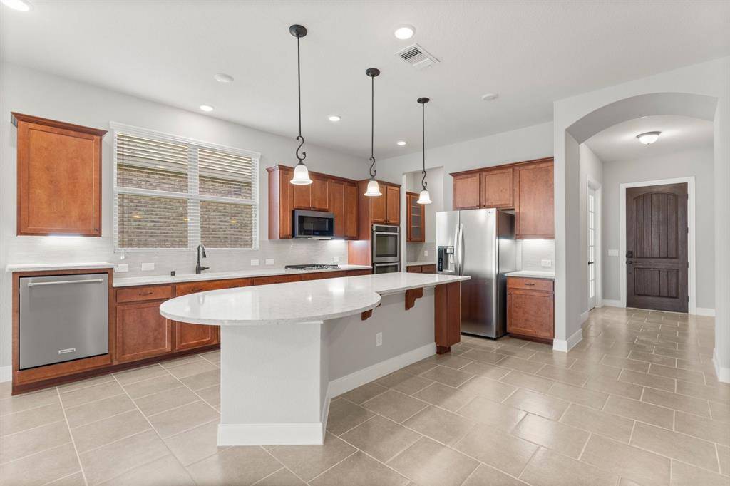 The Woodlands, TX 77382,176 Chestnut Bay